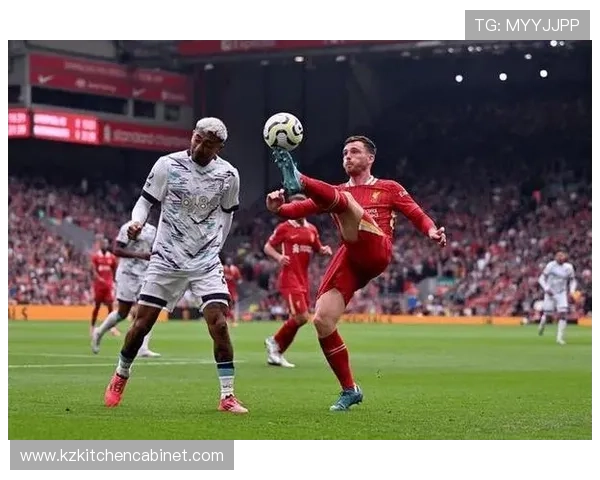 利物浦越踢越快,却越来越控不住比赛了? 利物浦越踢越快,却越来越控不住比赛了?