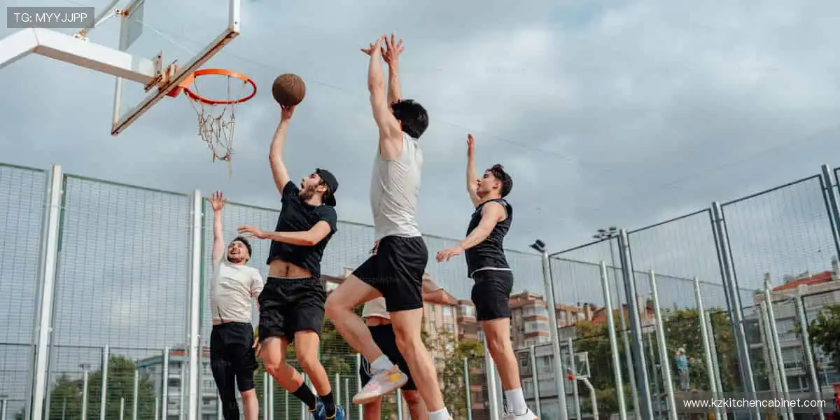 海量正版周边，让热爱触手可及！🎁⚽️🏀❤️